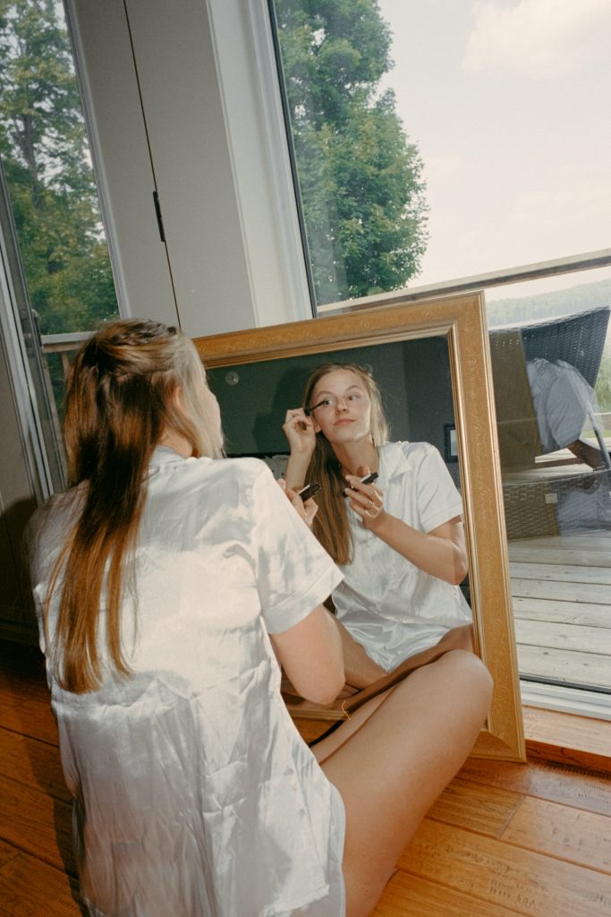 getting ready with the bride