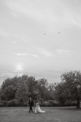 Elegant outdoor wedding in Pembroke at Stone Hedges Hopps Farm